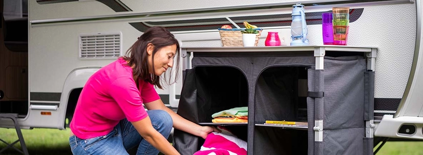 Pomoc przy wyborze: jaką szafkę kempingową wybrać?