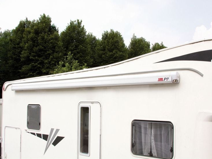 Fiamma Drip Stop rynna do przyczepy kempingowej szary 300 cm