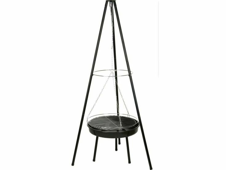 Grill wiszący na trójnogu z paleniskiem